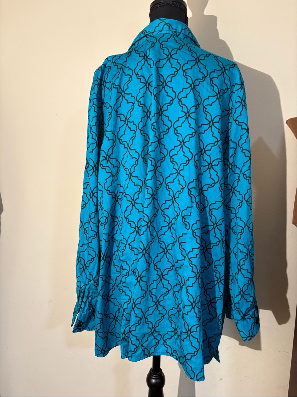 2X Catherines Teal & Black Geometric Button-Up Shirt.Colorful Slenderizing!#Arts - Picture 5 of 12